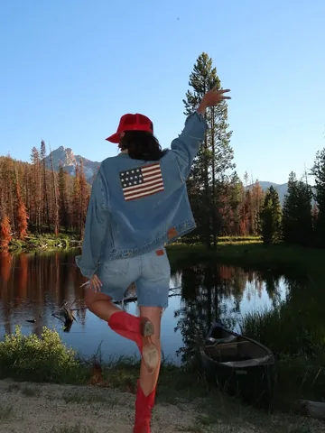 marijka_dam Instagram post about Camping trip