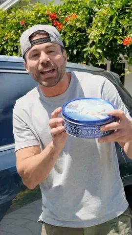 markrober Instagram post about Car theft prevention