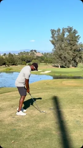 marlonwayans Instagram post about Golf humor