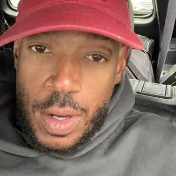 marlonwayans Instagram post about Live comedy performance