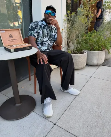 marlonwayans Instagram post about Golf lifestyle
