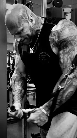 martynfordofficial Instagram post about Pre workout supplement