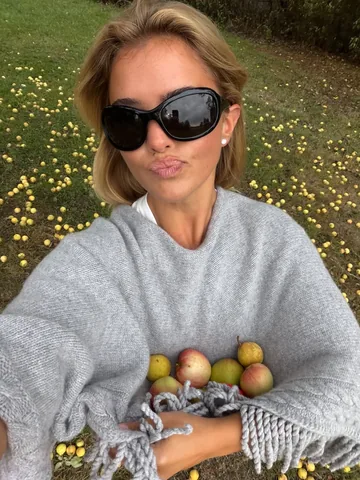 matildadjerf Instagram post about Early autumn lifestyle