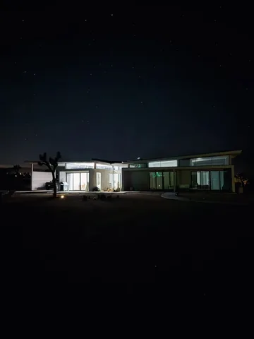 Matthew Zorpas Instagram post thumbnail