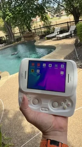 mattkahla Instagram post about Anbernic RG Slide