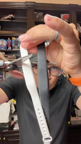 mattkahla Instagram post about Dot wearable digital business card