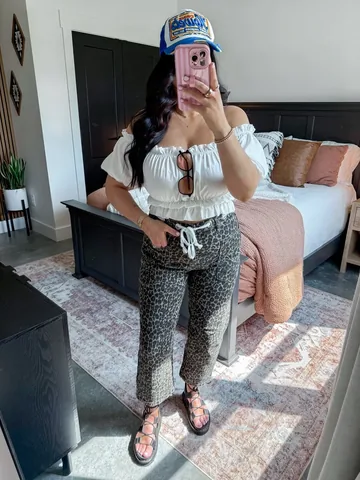 meghanlsisco Instagram post about Alternative mom fashion