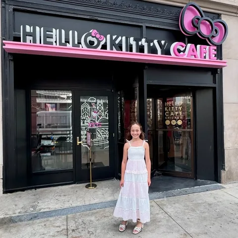 meilingalticlee Instagram post about Chicago attractions
