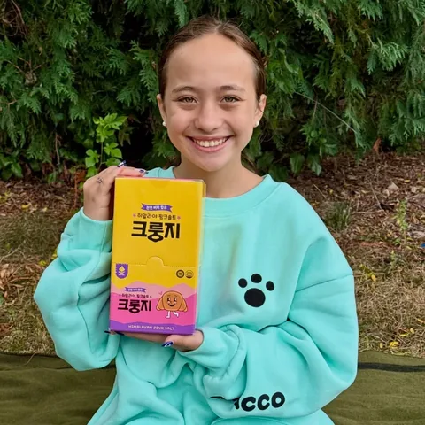 meilingalticlee Instagram post about Packaged snack