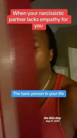 mentalhealnesss Instagram post about Narcissistic relationships