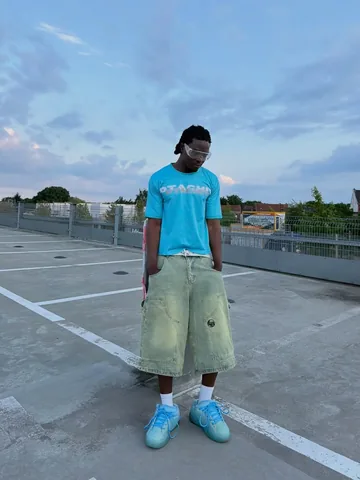 mess_touvor Instagram post about Archive and personal style