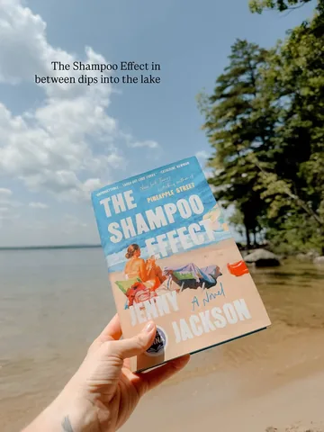 Michelle | Literary Leanings Instagram post thumbnail