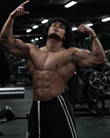 mihirlifts Instagram post about Bodybuilding physique