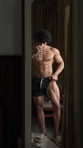 mihirlifts Instagram post about Muscle growth motivation
