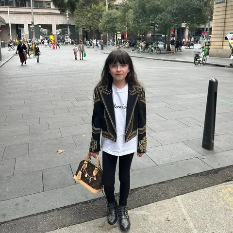 milliebellediamond Instagram post about Fashion details