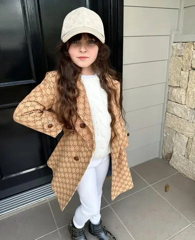 milliebellediamond Instagram post about Winter fashion