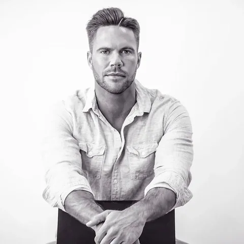 mindmusclepro Instagram post about Mental health nonprofit mission