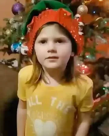 mineraldik Instagram post about Christmas greeting