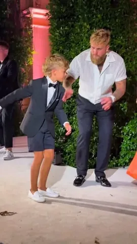 minijakepaul Instagram post about Wedding entertainment