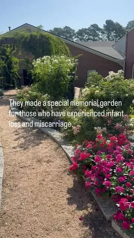 m.is.for.mama Instagram post about Infant loss support