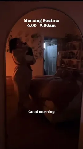 missalexlarosa Instagram post about Morning routine