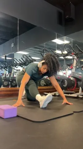 missalexlarosa Instagram post about Sunday routine