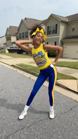missbrooklynskye Instagram post about Cheerleading
