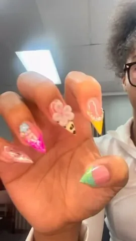 missbrooklynskye Instagram post about Nail services