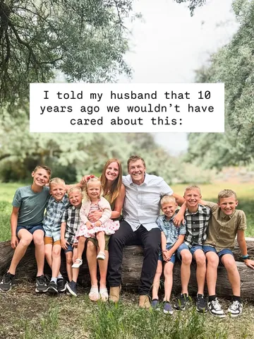 modernfarmhousefamily Instagram post about Clean household products