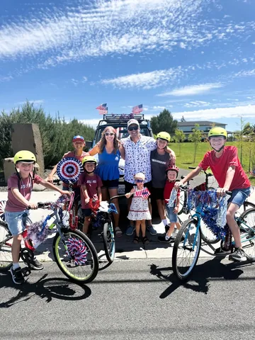 modernfarmhousefamily Instagram post about Independence Day celebration