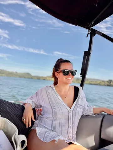 mollyluwho Instagram post about Lake outing