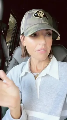 mommasgonecity Instagram post about Emotional acceptance