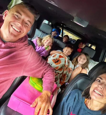 mommasgonecity Instagram post about Disneyland family vacation