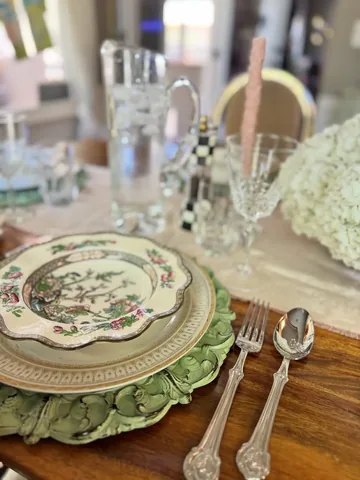 motherhoodismyfiat Instagram post about Easter