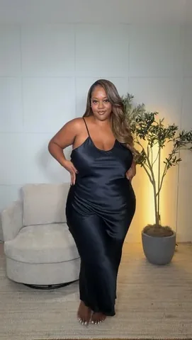 mskristine Instagram post about Slip dress styling