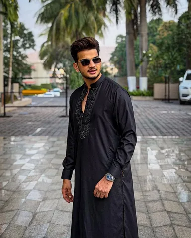 munawar.faruqui Instagram post about Eid celebration