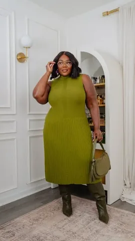 musingsofacurvylady Instagram post about Walmart fall fashion
