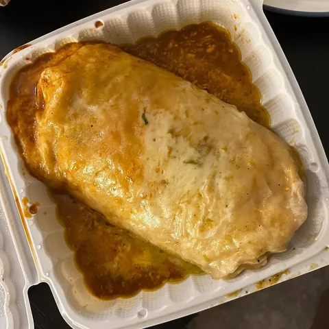 muyskerm Instagram post about Oversized burrito