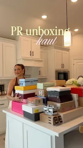 mvrubi Instagram post about Beauty giveaway