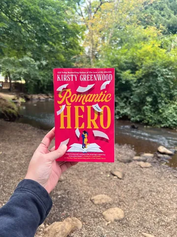 _myfictionalworld Instagram post about Romance book review