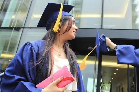 myhappinesz Instagram post about Personal growth and education