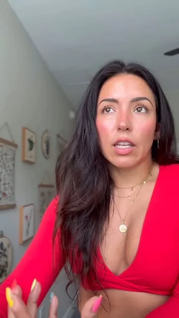 mytrainercarmen Instagram post about Physical and mental health
