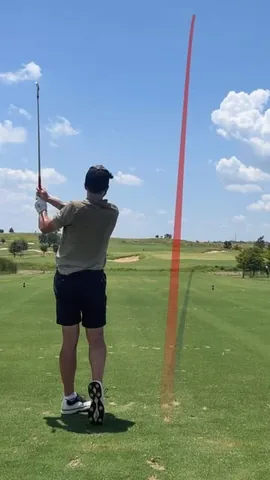 nadeshot Instagram post about Golf course tour