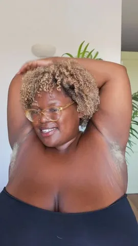 naomi.native Instagram post about Body hair styling