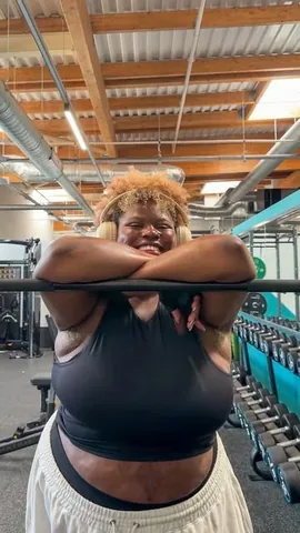 naomi.native Instagram post about Gym motivation