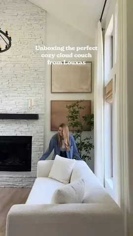 natalie_ignatov Instagram post about Sofa unboxing