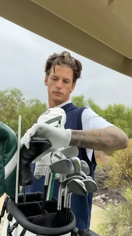 natehilltv Instagram post about Golf performance