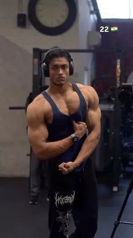 nehal.fitness_ Instagram post about Physique presentation