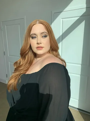 nerdycurvyandthriving Instagram post about Lifestyle