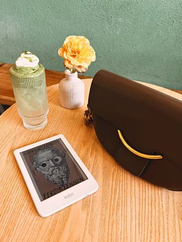 nerdytalksbookblog Instagram post about Current reading
